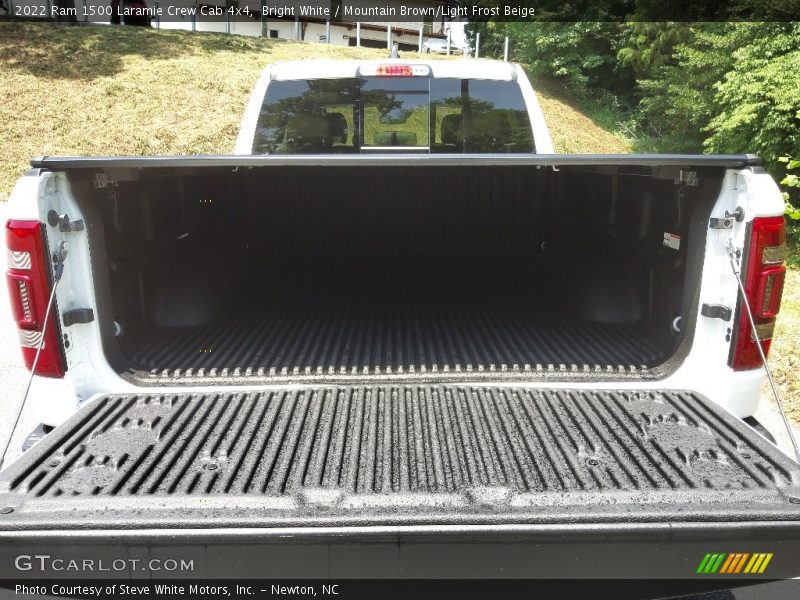 Bright White / Mountain Brown/Light Frost Beige 2022 Ram 1500 Laramie Crew Cab 4x4