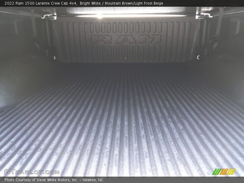Bright White / Mountain Brown/Light Frost Beige 2022 Ram 1500 Laramie Crew Cab 4x4