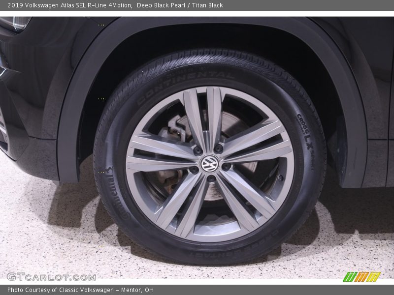 Deep Black Pearl / Titan Black 2019 Volkswagen Atlas SEL R-Line 4Motion