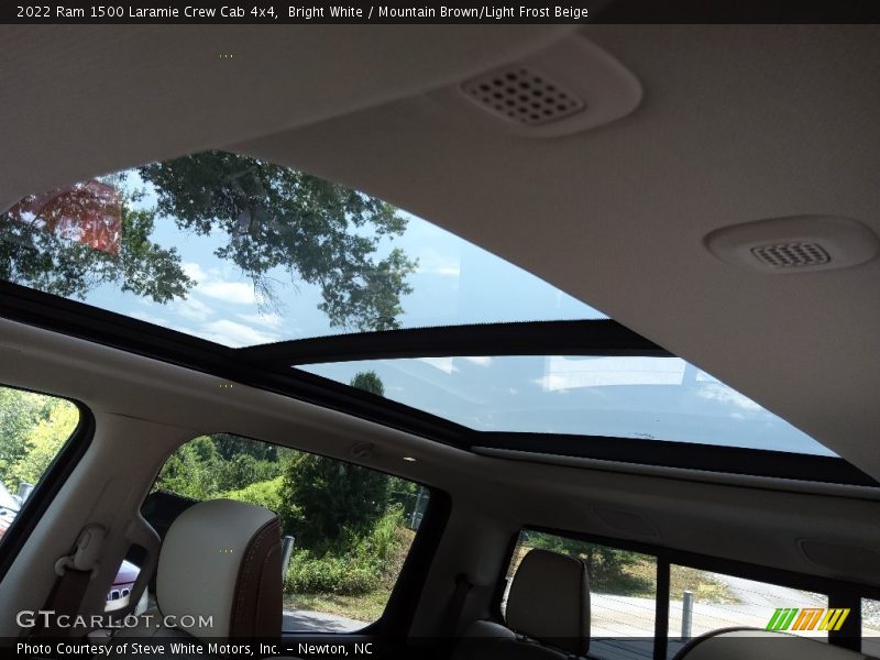 Bright White / Mountain Brown/Light Frost Beige 2022 Ram 1500 Laramie Crew Cab 4x4