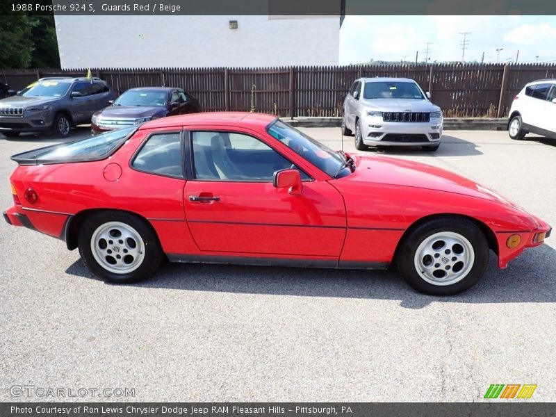  1988 924 S Guards Red