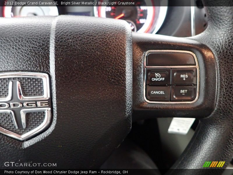Bright Silver Metallic / Black/Light Graystone 2012 Dodge Grand Caravan SE