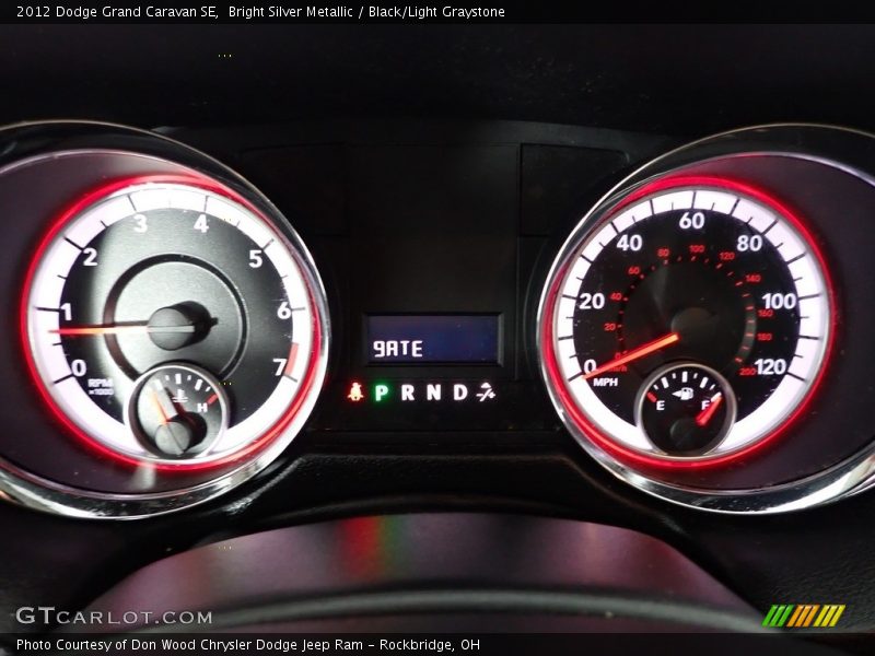 Bright Silver Metallic / Black/Light Graystone 2012 Dodge Grand Caravan SE