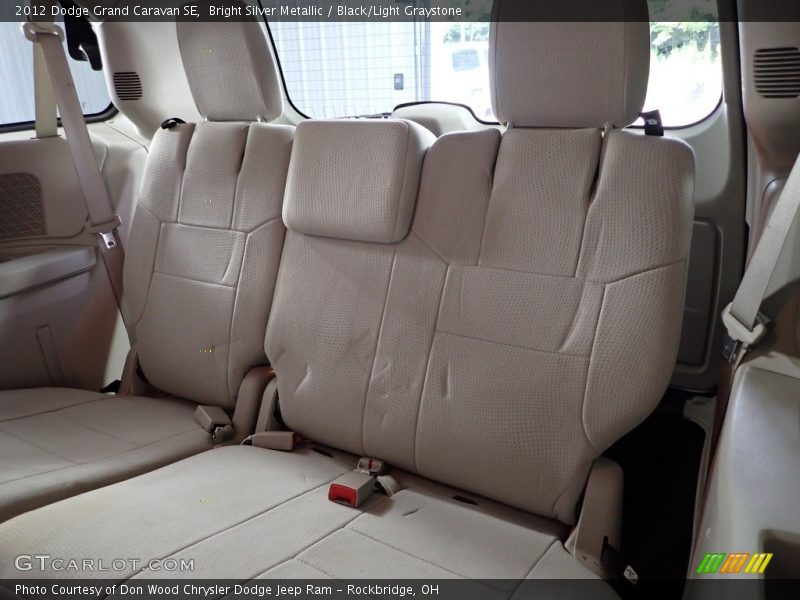 Bright Silver Metallic / Black/Light Graystone 2012 Dodge Grand Caravan SE