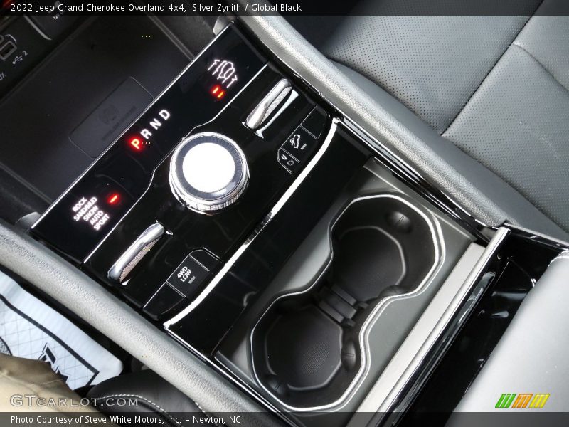 Silver Zynith / Global Black 2022 Jeep Grand Cherokee Overland 4x4