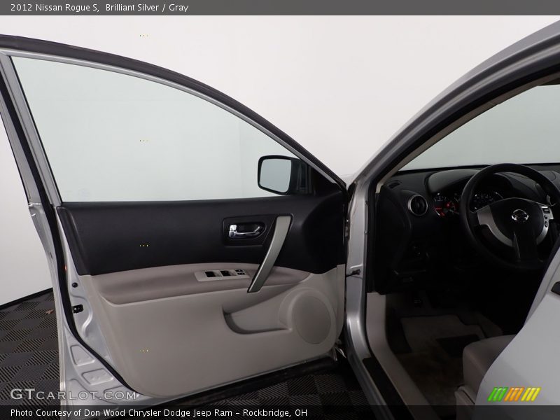 Brilliant Silver / Gray 2012 Nissan Rogue S