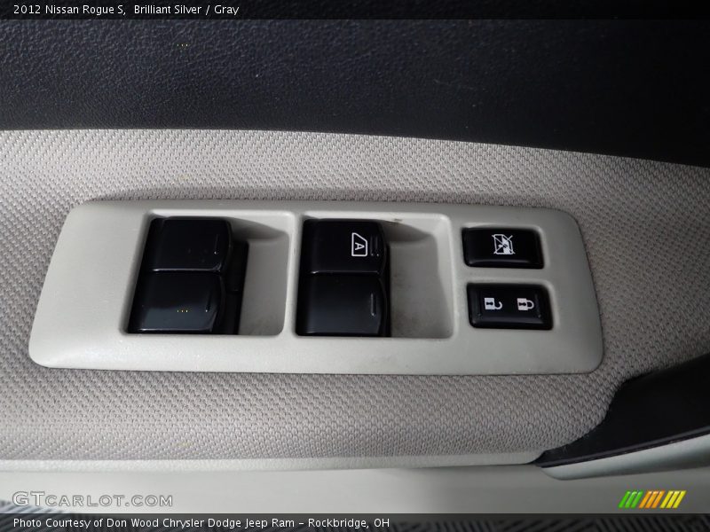 Brilliant Silver / Gray 2012 Nissan Rogue S