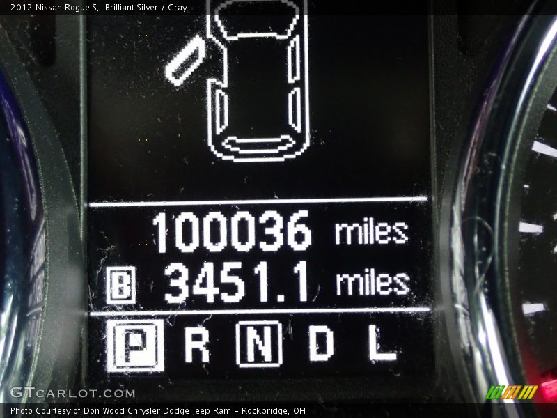 Brilliant Silver / Gray 2012 Nissan Rogue S