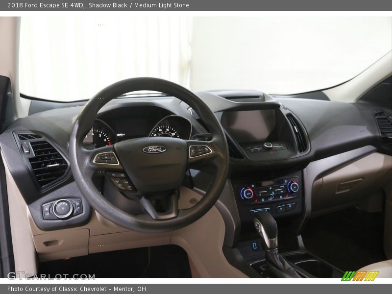 Shadow Black / Medium Light Stone 2018 Ford Escape SE 4WD