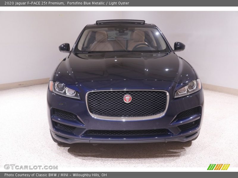 Portofino Blue Metallic / Light Oyster 2020 Jaguar F-PACE 25t Premium