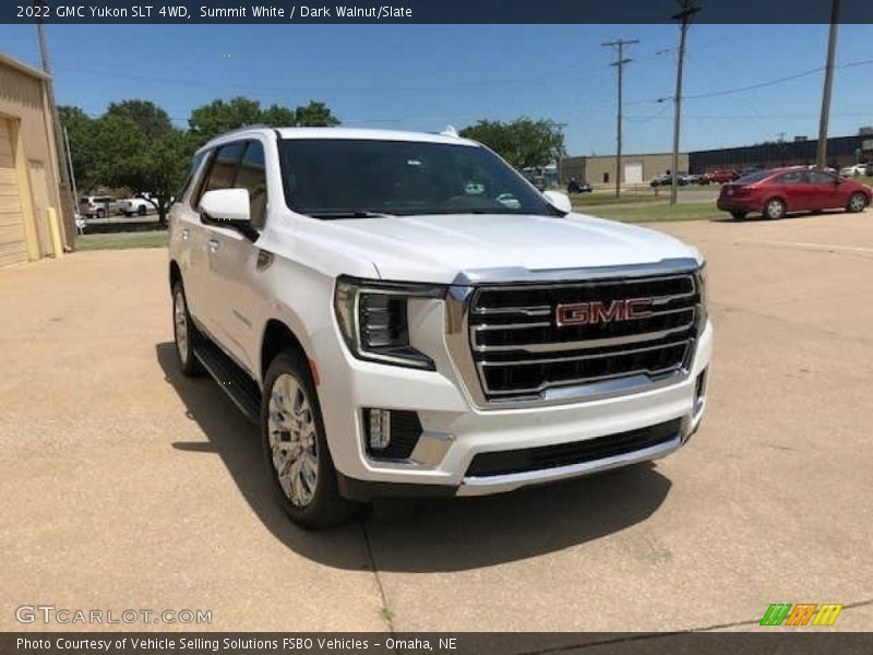 Summit White / Dark Walnut/Slate 2022 GMC Yukon SLT 4WD