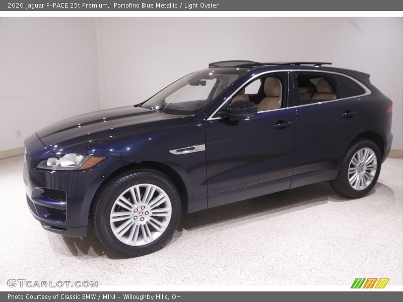 Portofino Blue Metallic / Light Oyster 2020 Jaguar F-PACE 25t Premium