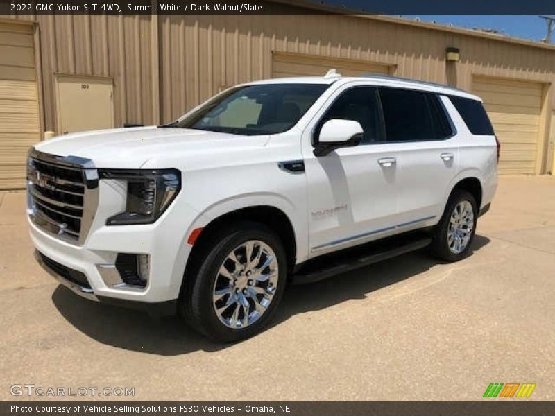 Summit White / Dark Walnut/Slate 2022 GMC Yukon SLT 4WD