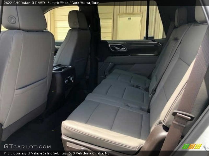 Summit White / Dark Walnut/Slate 2022 GMC Yukon SLT 4WD