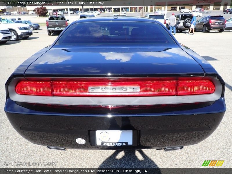 Pitch Black / Dark Slate Gray 2013 Dodge Challenger SXT