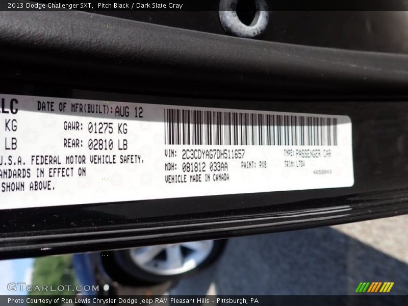 Pitch Black / Dark Slate Gray 2013 Dodge Challenger SXT