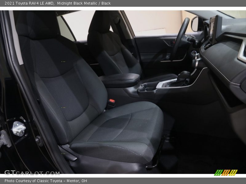 Midnight Black Metallic / Black 2021 Toyota RAV4 LE AWD