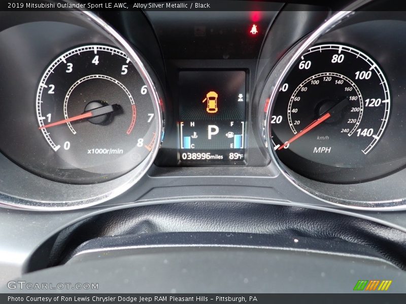  2019 Outlander Sport LE AWC LE AWC Gauges