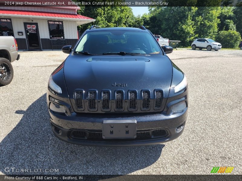 Brilliant Black Crystal Pearl / Iceland - Black/Iceland Gray 2014 Jeep Cherokee Latitude 4x4