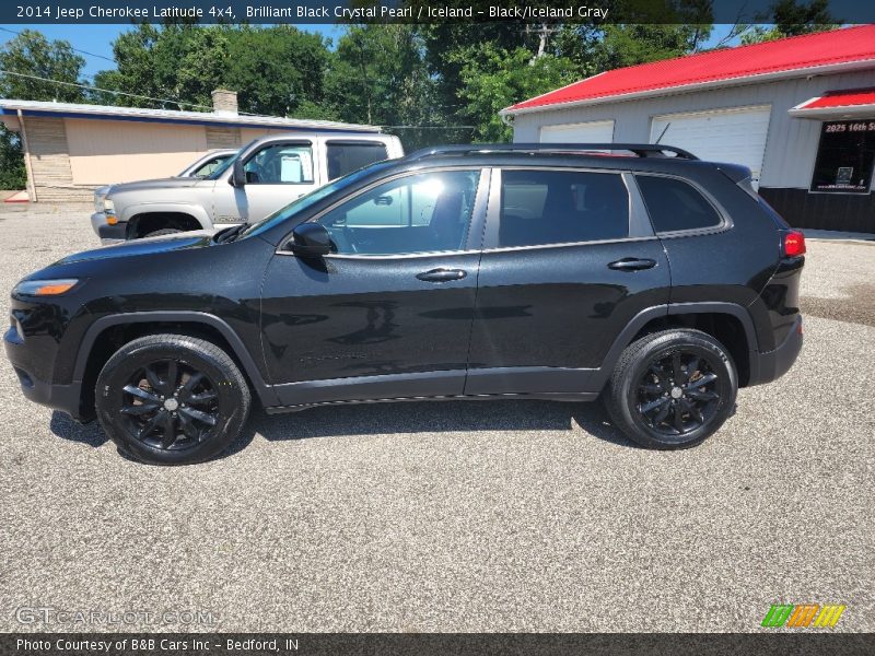 Brilliant Black Crystal Pearl / Iceland - Black/Iceland Gray 2014 Jeep Cherokee Latitude 4x4
