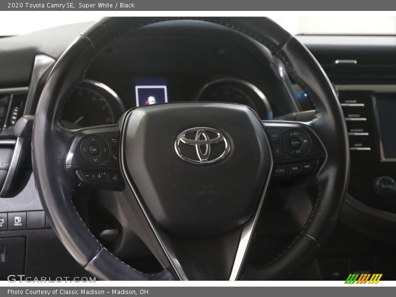 Super White / Black 2020 Toyota Camry SE