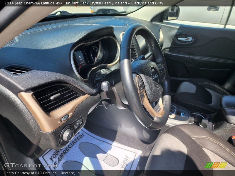 Brilliant Black Crystal Pearl / Iceland - Black/Iceland Gray 2014 Jeep Cherokee Latitude 4x4