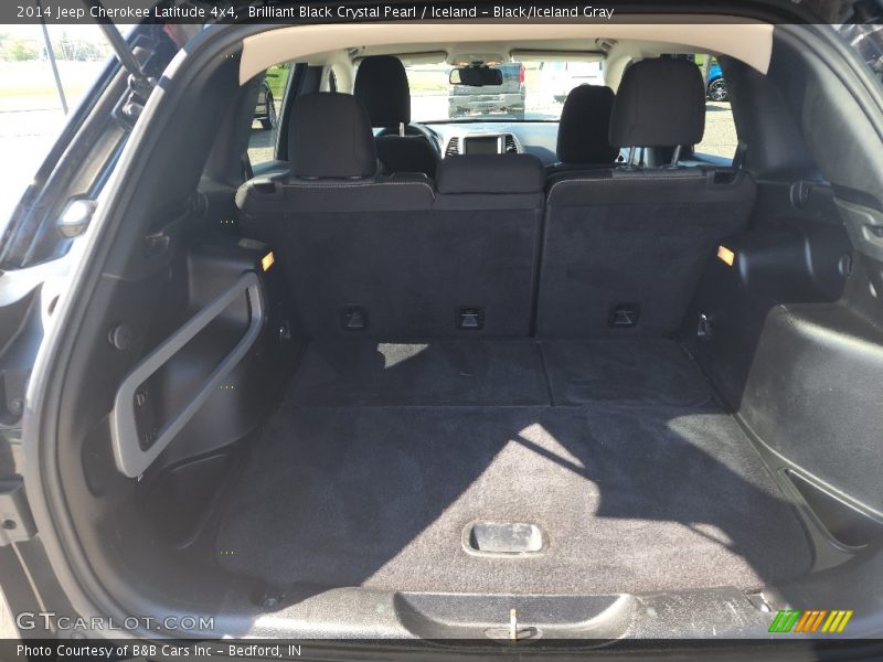 Brilliant Black Crystal Pearl / Iceland - Black/Iceland Gray 2014 Jeep Cherokee Latitude 4x4