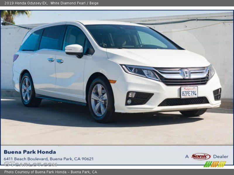 White Diamond Pearl / Beige 2019 Honda Odyssey EX