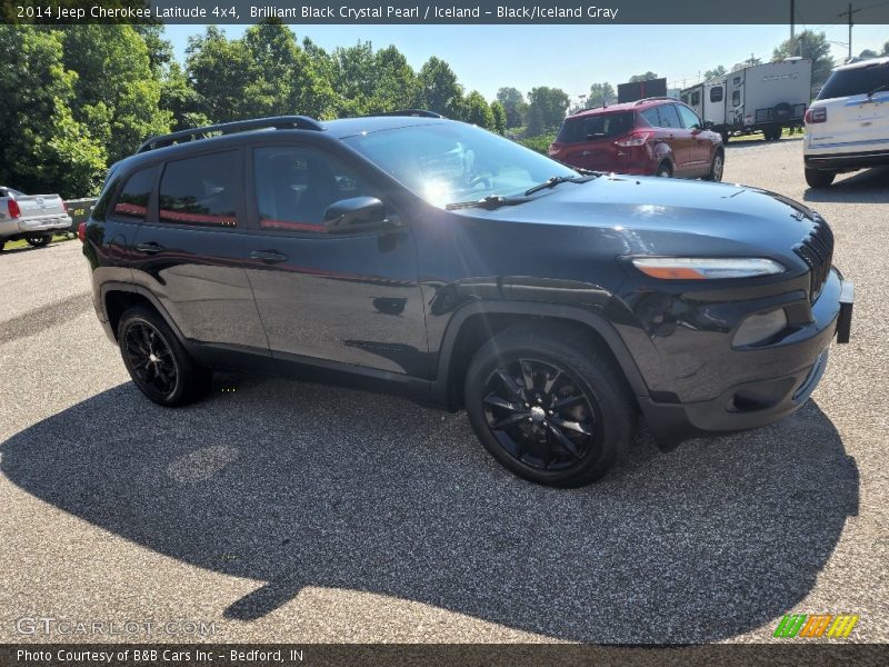 Brilliant Black Crystal Pearl / Iceland - Black/Iceland Gray 2014 Jeep Cherokee Latitude 4x4