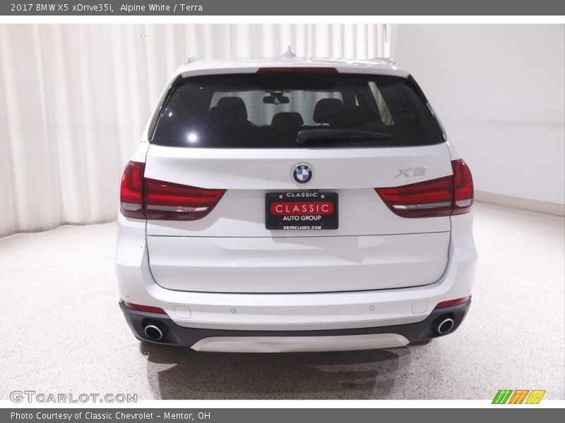 Alpine White / Terra 2017 BMW X5 xDrive35i