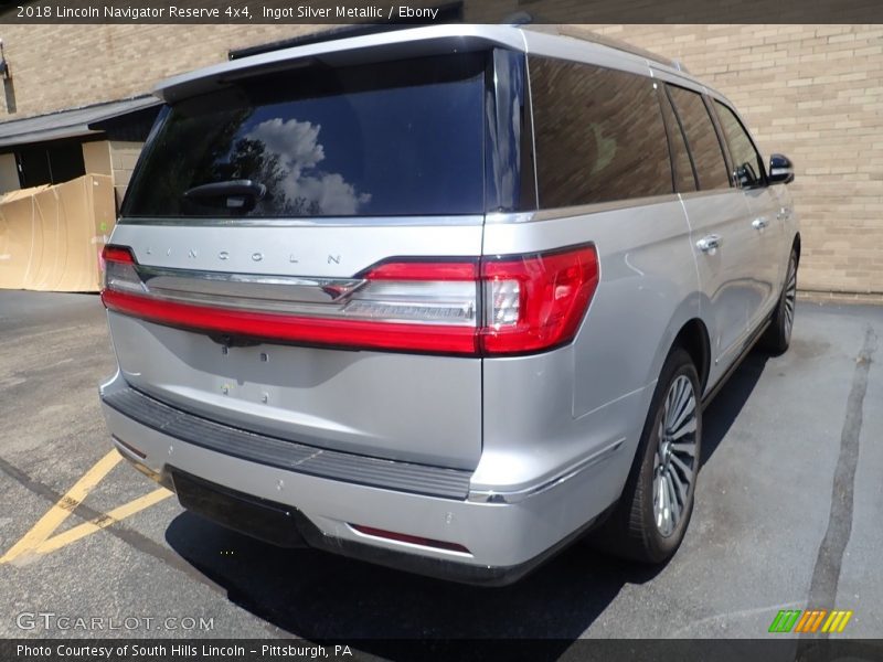 Ingot Silver Metallic / Ebony 2018 Lincoln Navigator Reserve 4x4