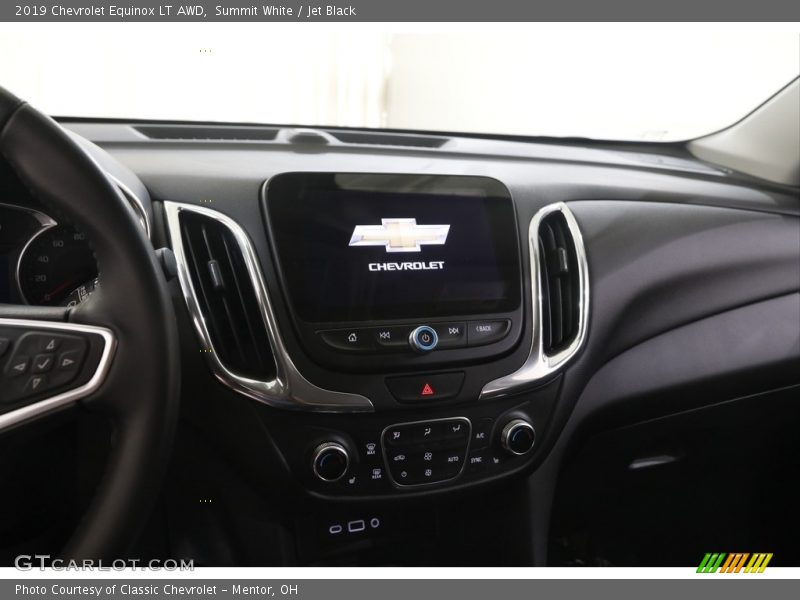 Summit White / Jet Black 2019 Chevrolet Equinox LT AWD