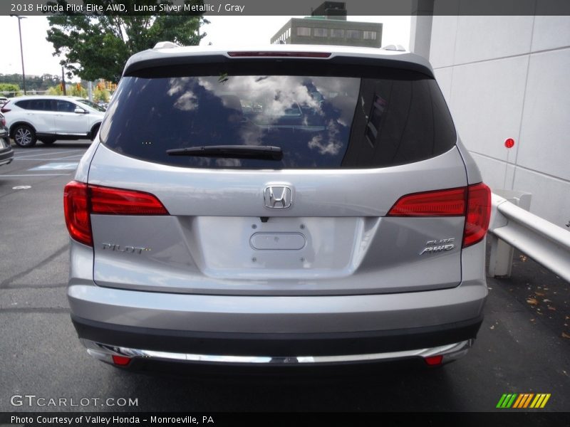 Lunar Silver Metallic / Gray 2018 Honda Pilot Elite AWD