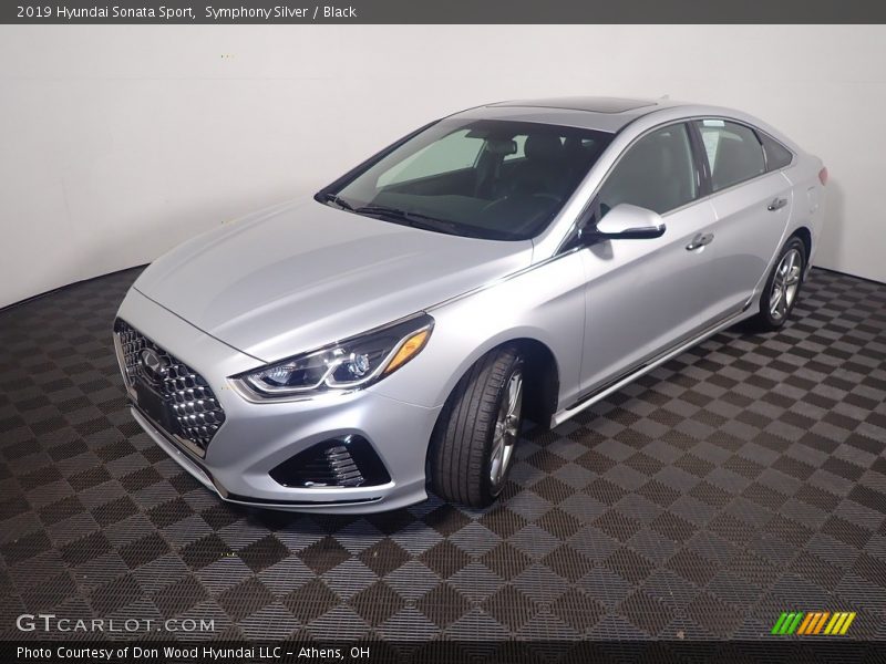 Symphony Silver / Black 2019 Hyundai Sonata Sport