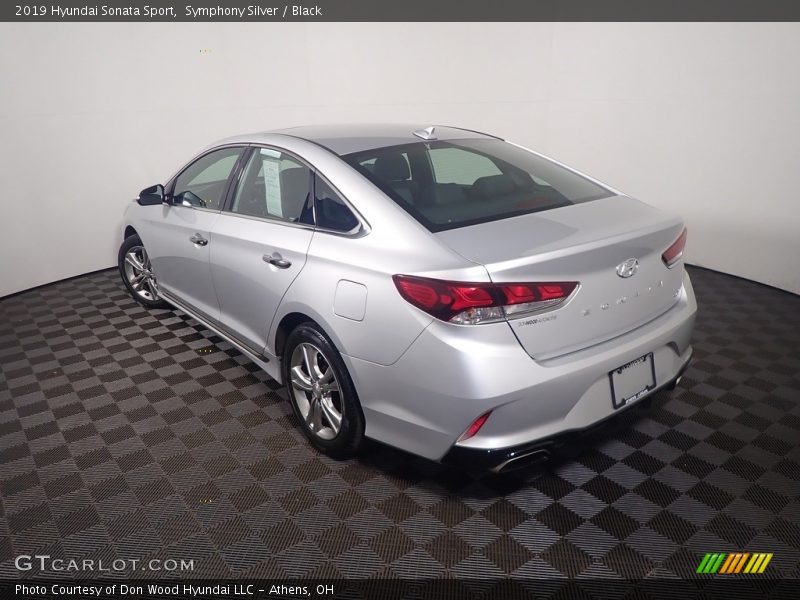 Symphony Silver / Black 2019 Hyundai Sonata Sport