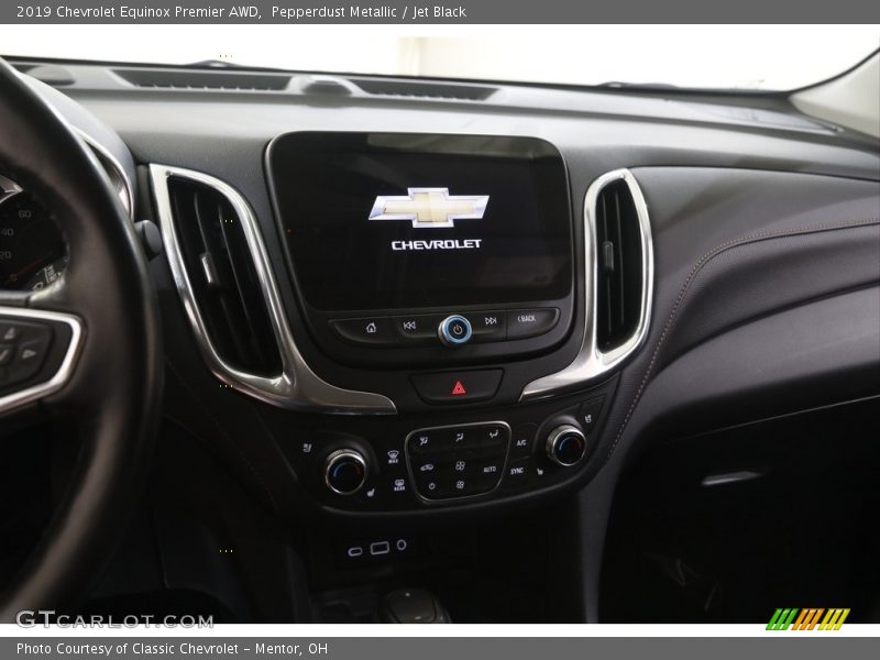 Pepperdust Metallic / Jet Black 2019 Chevrolet Equinox Premier AWD