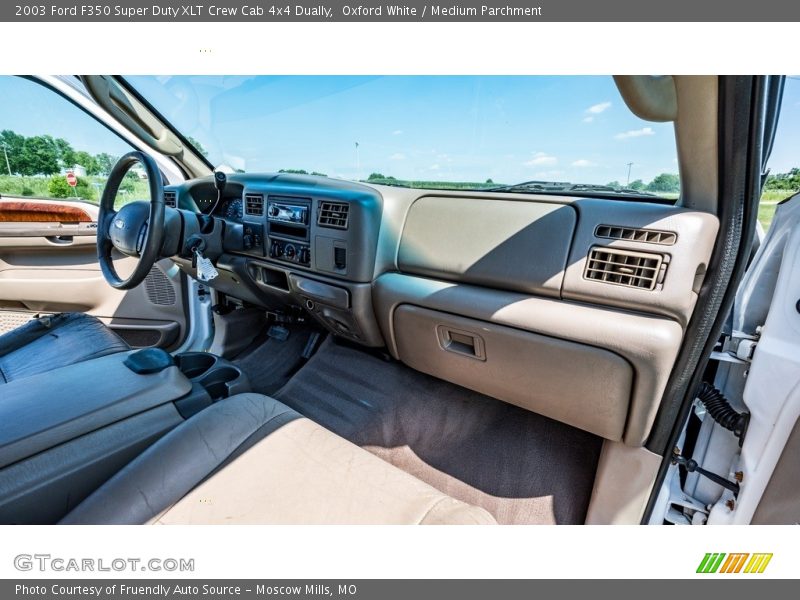 Oxford White / Medium Parchment 2003 Ford F350 Super Duty XLT Crew Cab 4x4 Dually