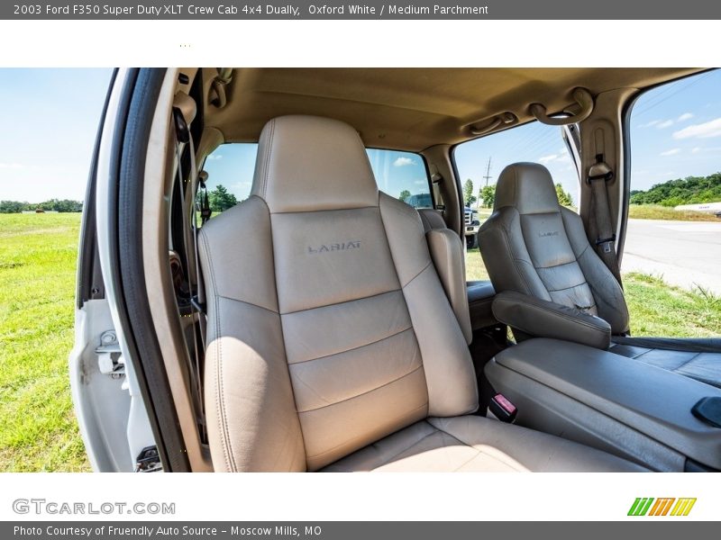 Oxford White / Medium Parchment 2003 Ford F350 Super Duty XLT Crew Cab 4x4 Dually