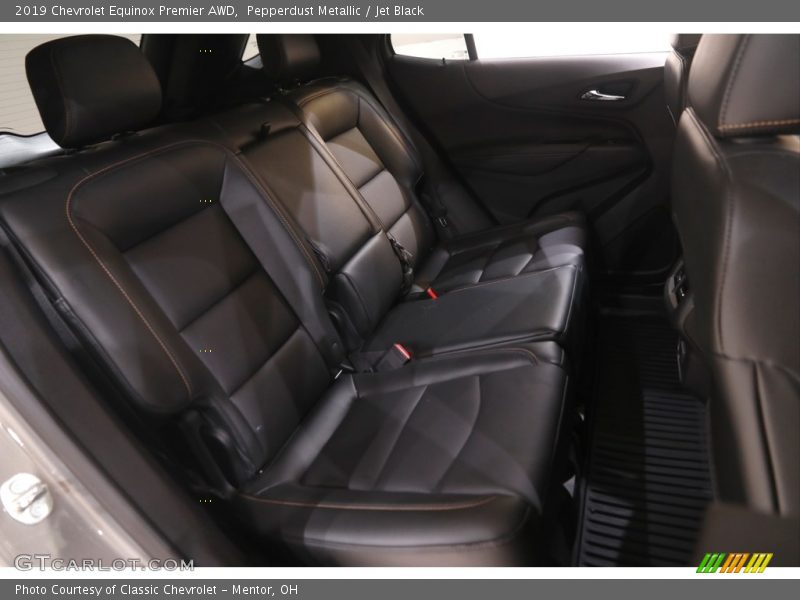Pepperdust Metallic / Jet Black 2019 Chevrolet Equinox Premier AWD