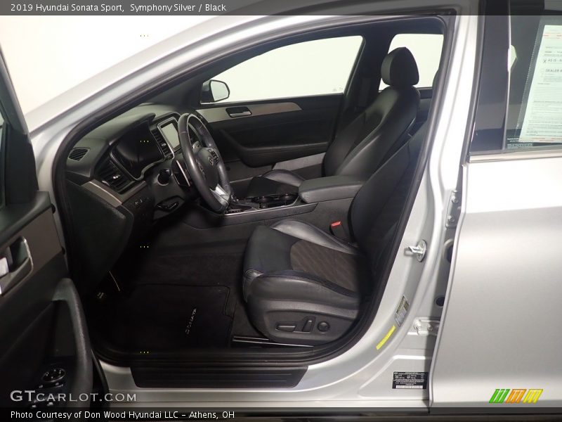 Symphony Silver / Black 2019 Hyundai Sonata Sport