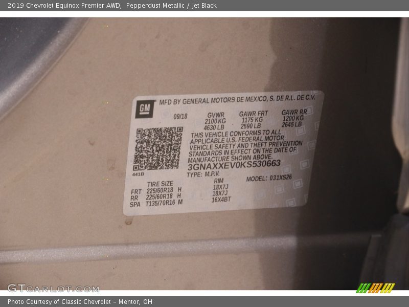Pepperdust Metallic / Jet Black 2019 Chevrolet Equinox Premier AWD