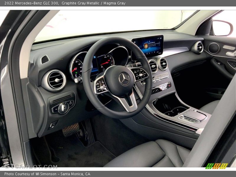 Graphite Gray Metallic / Magma Gray 2022 Mercedes-Benz GLC 300