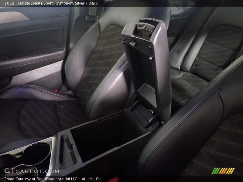 Symphony Silver / Black 2019 Hyundai Sonata Sport
