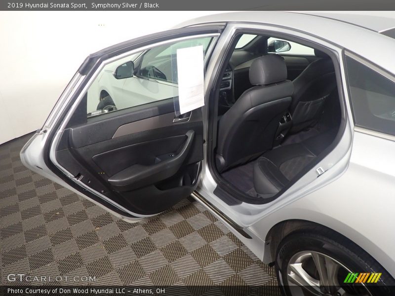 Symphony Silver / Black 2019 Hyundai Sonata Sport