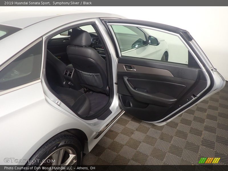 Symphony Silver / Black 2019 Hyundai Sonata Sport