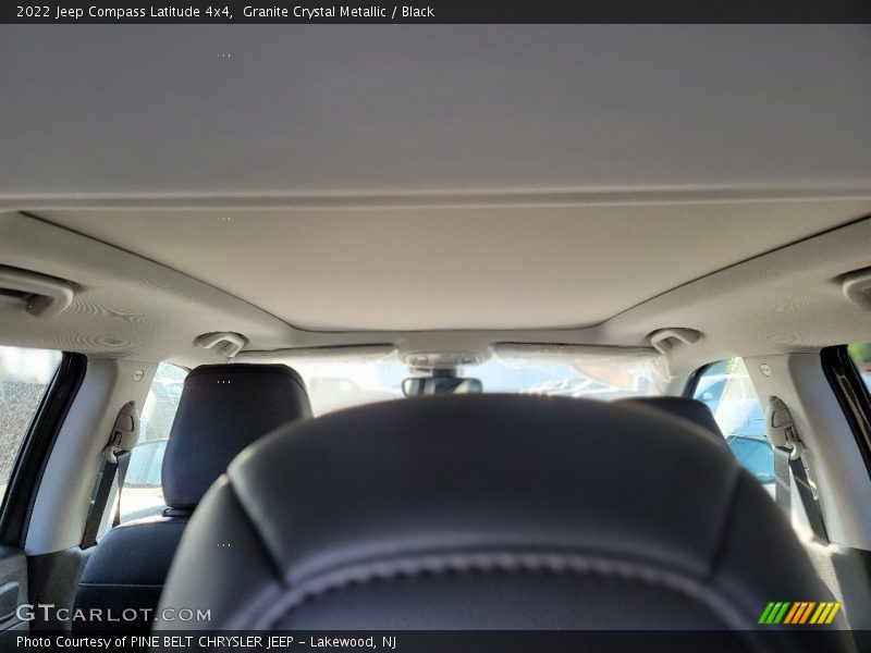 Granite Crystal Metallic / Black 2022 Jeep Compass Latitude 4x4