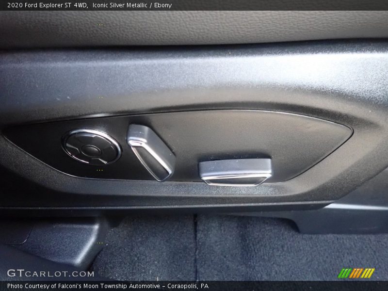 Iconic Silver Metallic / Ebony 2020 Ford Explorer ST 4WD