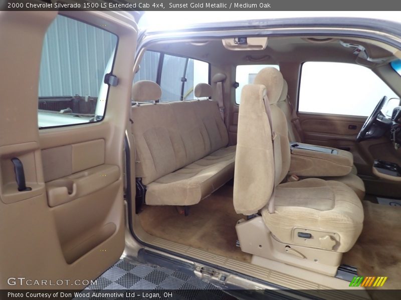 Sunset Gold Metallic / Medium Oak 2000 Chevrolet Silverado 1500 LS Extended Cab 4x4