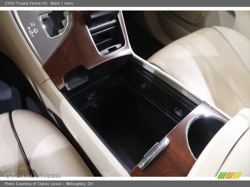 Black / Ivory 2009 Toyota Venza V6