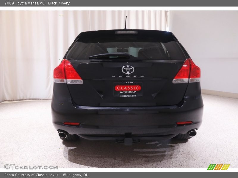 Black / Ivory 2009 Toyota Venza V6
